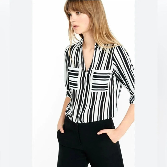 Express Shirt Size M White Black Striped Button Down Long Sleeve Top Blouse. - Picture 1 of 4